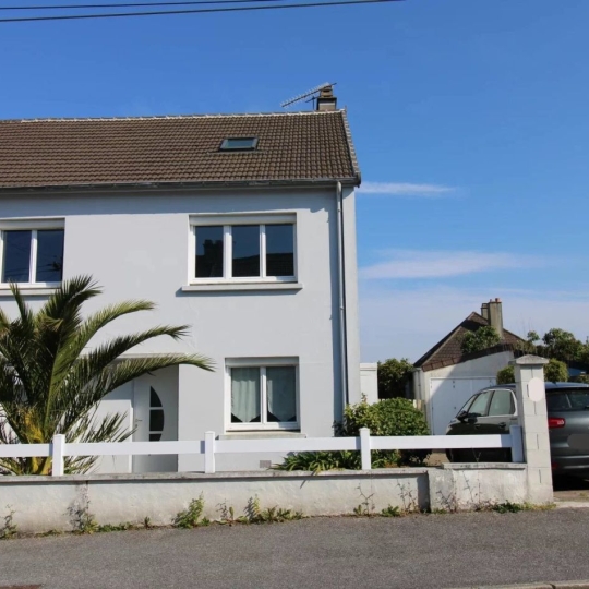  COEUR DE SAIRE IMMOBILIER : Maison / Villa | EQUEURDREVILLE-HAINNEVILLE (50120) | 140 m2 | 278 520 € 