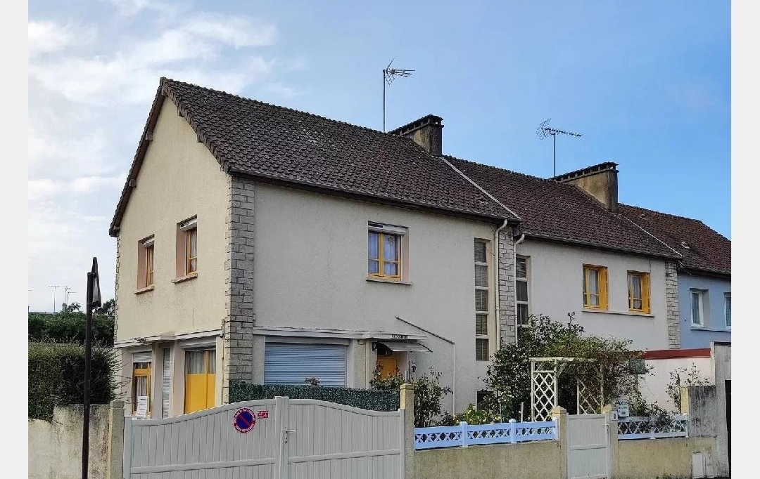 COEUR DE SAIRE IMMOBILIER : House | SAINT-LO (50000) | 226 m2 | 137 625 € 