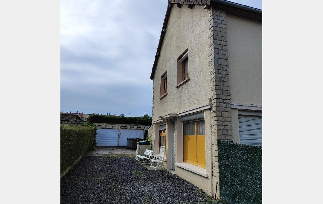 COEUR DE SAIRE IMMOBILIER : House | SAINT-LO (50000) | 226 m2 | 137 625 € 
