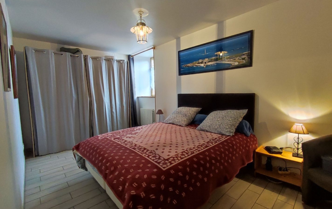 COEUR DE SAIRE IMMOBILIER : Maison / Villa | ROCHEVILLE (50260) | 72 m2 | 169 600 € 
