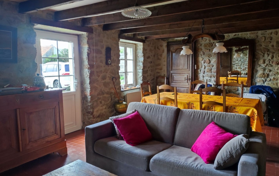 COEUR DE SAIRE IMMOBILIER : House | FERMANVILLE (50840) | 86 m2 | 320 250 € 