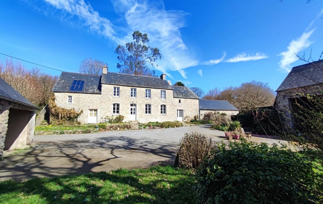 COEUR DE SAIRE IMMOBILIER : Maison / Villa | BRILLEVAST (50330) | 188 m2 | 399 000 € 