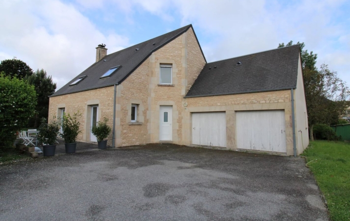 COEUR DE SAIRE IMMOBILIER Maison / Villa | SAINT-PIERRE-EGLISE (50330) | 154 m2 | 336 000 € 